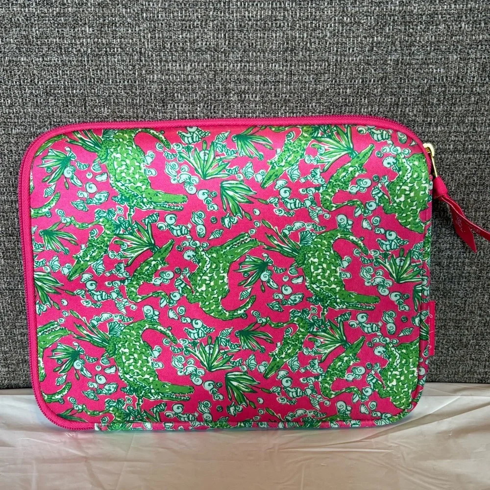 Lilly Pulitzer Alligator Ipad Tablet Sleeve‎ Zip Cover Case Pink Green 10x8 Tech